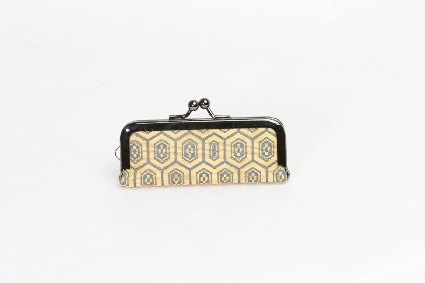 ACCESSORY CASE with a drawstring pouch